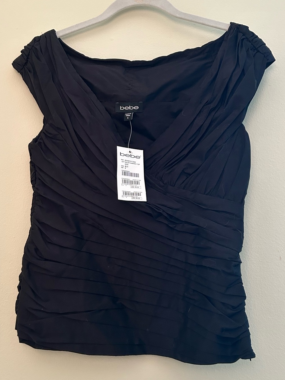 (NEW WITH TAGS) Bebe Black Off-the-Shoulder Top